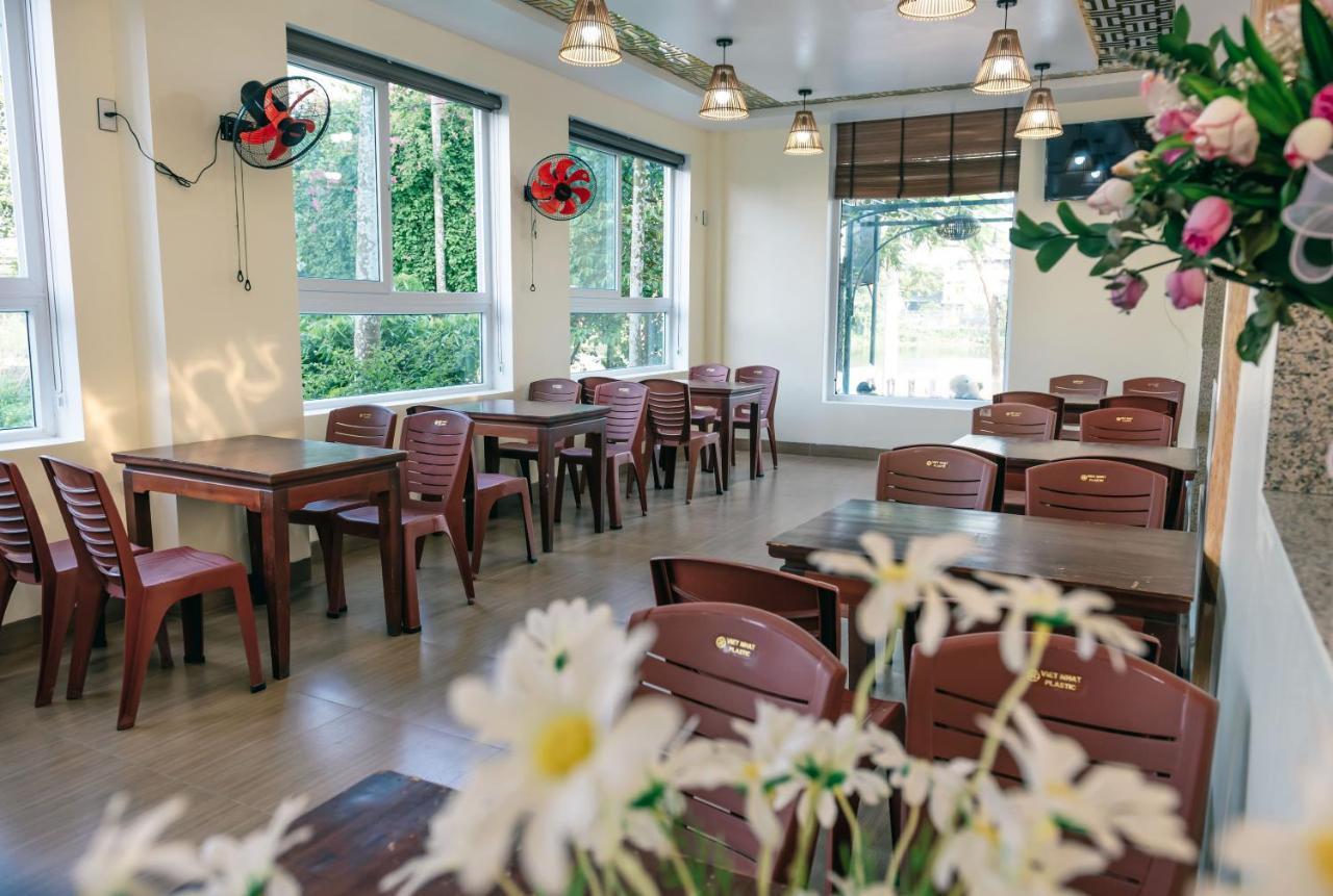 Orchid Riverside Villa 顺化 外观 照片
